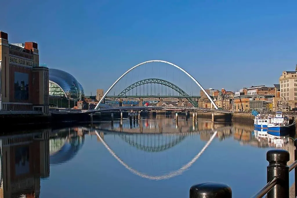 Boutique 3-Bed Townhouse With Garden And Parking Apartment Newcastle upon Tyne 0*,  United Kingdom